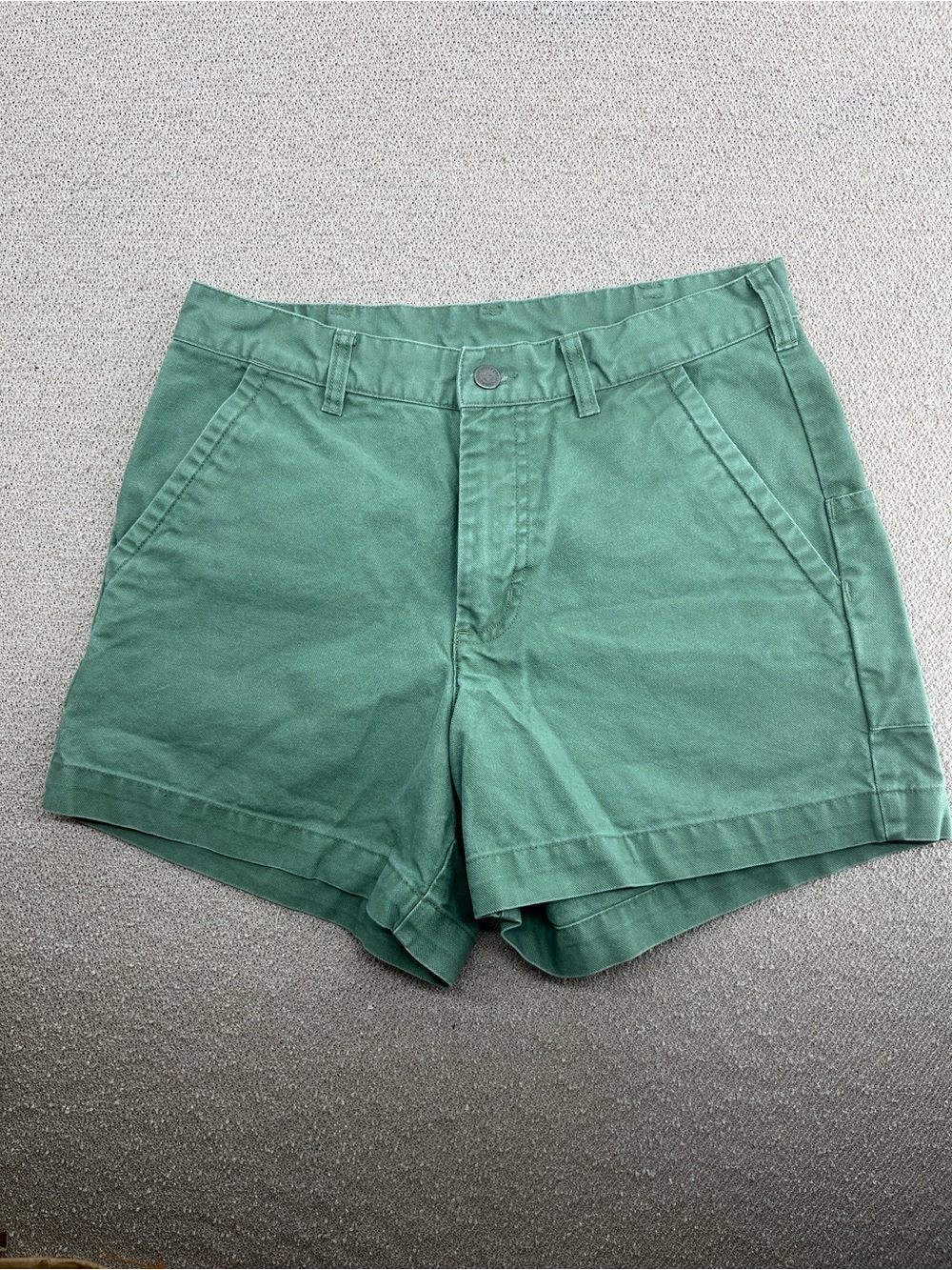 Vintage Patagonia Stand
Up Shorts Mens 31
Green Cotton Canvas
Mid Rise